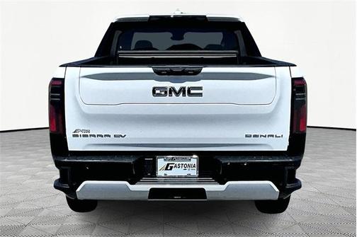 2025 GMC Sierra EV Denali