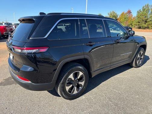 2023 Jeep Grand Cherokee 4xe Base