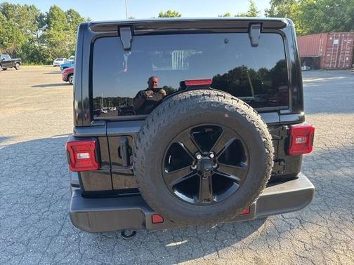 2021 Jeep Wrangler Unlimited Sahara Altitude