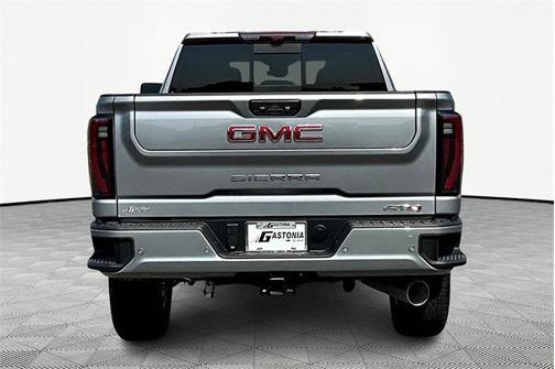 2025 GMC Sierra 2500 AT4