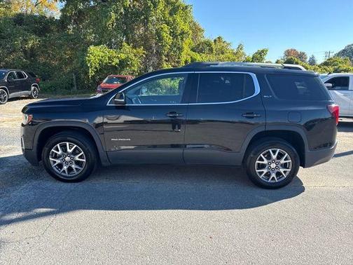 2021 GMC Acadia SLT
