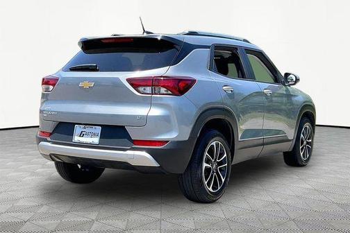Sterling Gray Metallic 2025 Chevrolet Trailblazer LT