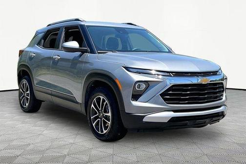 Sterling Gray Metallic 2025 Chevrolet Trailblazer LT