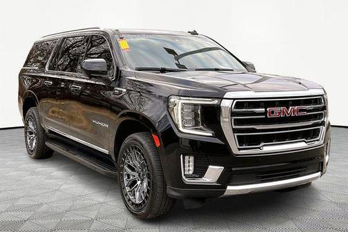 2022 GMC Yukon XL SLT