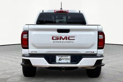 Summit White 2024 GMC Canyon AT4