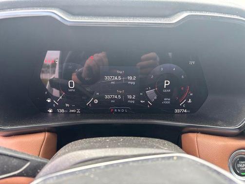 Summit White 2024 GMC Canyon AT4