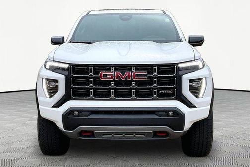 Summit White 2024 GMC Canyon AT4