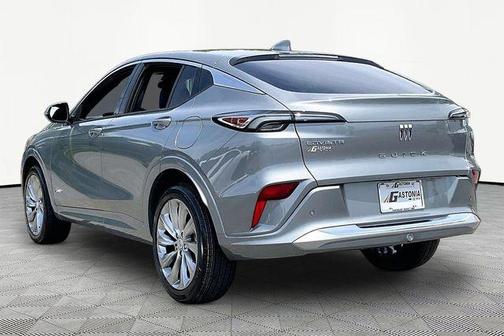 Gray Metallic 2026 Buick Envista Avenir