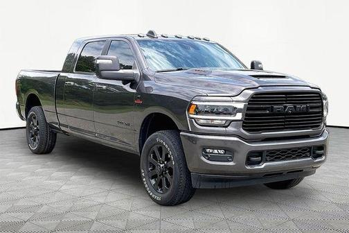 Crystal Metallic 2024 RAM 3500 Laramie