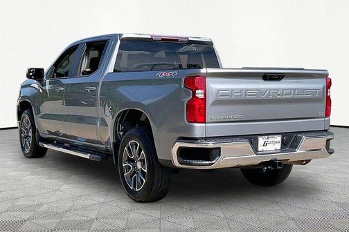 Sterling Gray Metallic 2023 Chevrolet Silverado 1500 LT