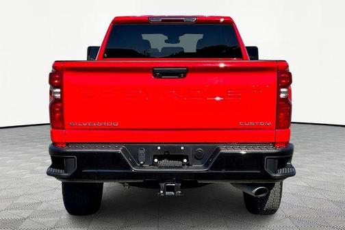 2025 Chevrolet Silverado 2500 Custom