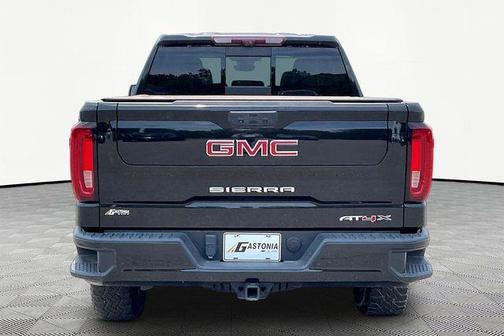 Onyx Black 2022 GMC Sierra 1500 AT4X