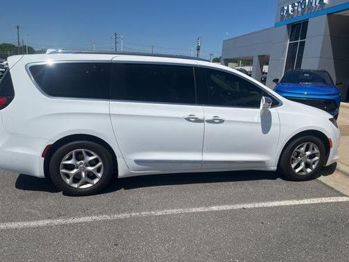 2020 Chrysler Pacifica Limited