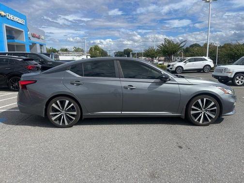 2019 Nissan Altima 2.5 SR
