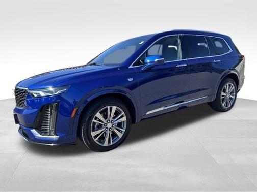 2025 Cadillac XT6 Premium Luxury FWD
