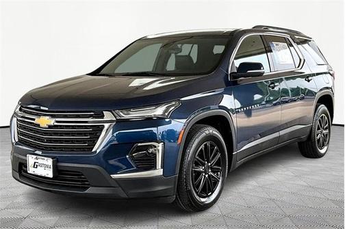 2022 Chevrolet Traverse LT Leather
