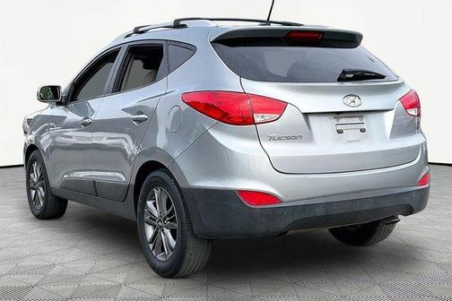 2015 Hyundai TUCSON SE