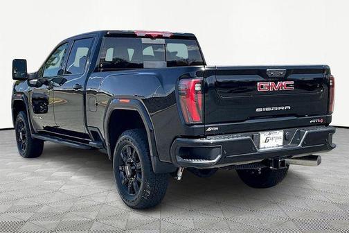 2025 GMC Sierra 2500 AT4
