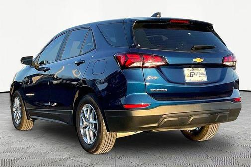 2023 Chevrolet Equinox LS