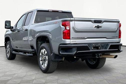 2024 Chevrolet Silverado 2500 Custom