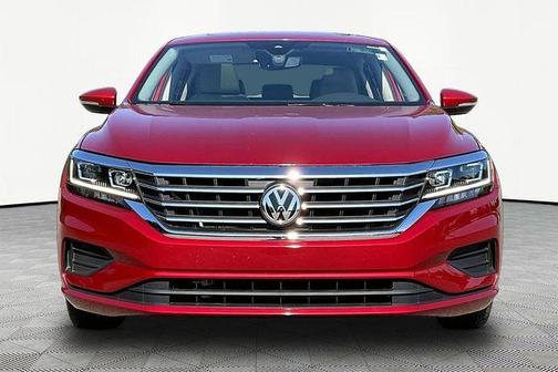 Aurora Red Metallic 2021 Volkswagen Passat 2.0T SE