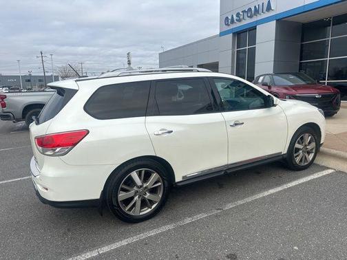 2015 Nissan Pathfinder Platinum