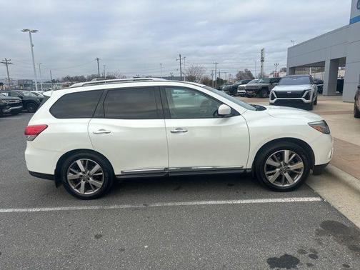 2015 Nissan Pathfinder Platinum