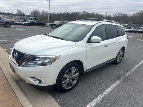 2015 Nissan Pathfinder Platinum