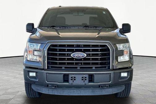 Magnetic Metallic 2015 Ford F-150 XLT