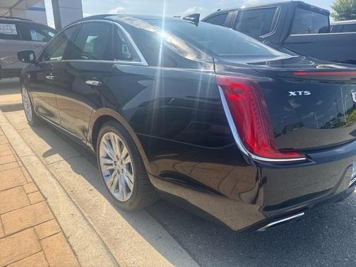 2018 Cadillac XTS Luxury