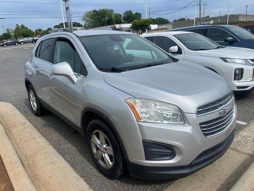 Silver Ice Metallic 2016 Chevrolet Trax LT
