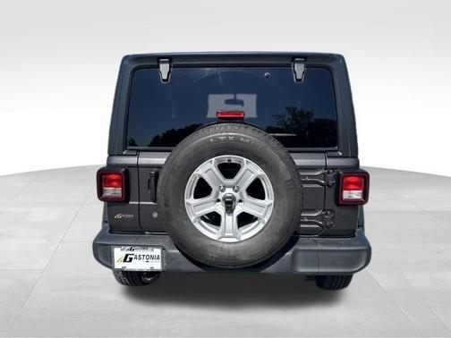 2019 Jeep Wrangler Sport