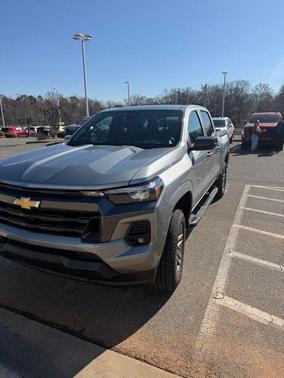 2025 Chevrolet Colorado LT