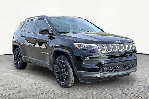 Diamond Black 2022 Jeep Compass Latitude Lux