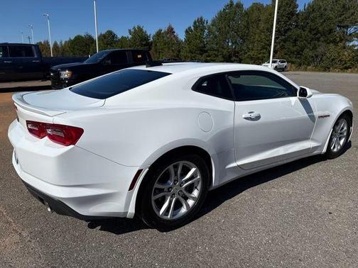 2023 Chevrolet Camaro 1LS