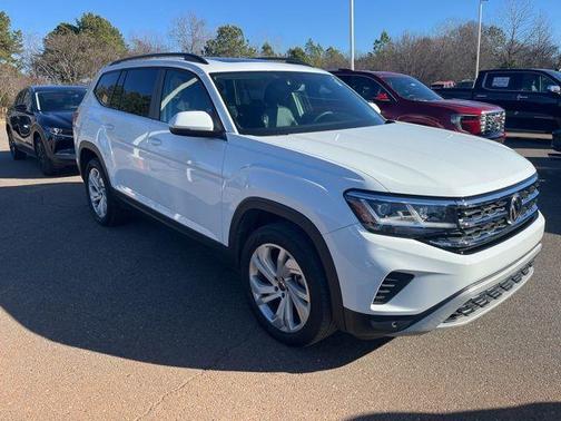 2022 Volkswagen Atlas 3.6L SE w/Technology