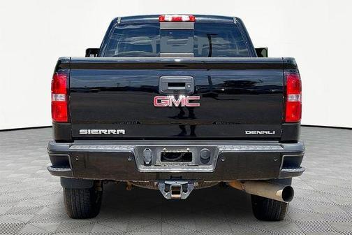 Onyx Black 2015 GMC Sierra 2500 Denali