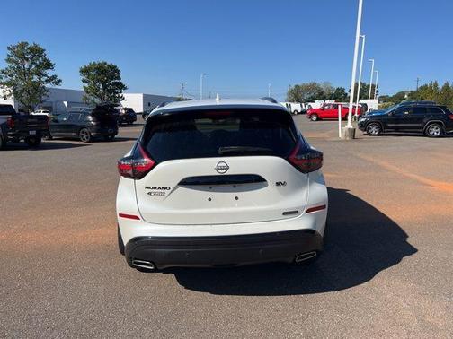 2023 Nissan Murano SV