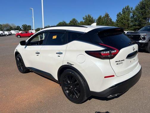 2023 Nissan Murano SV