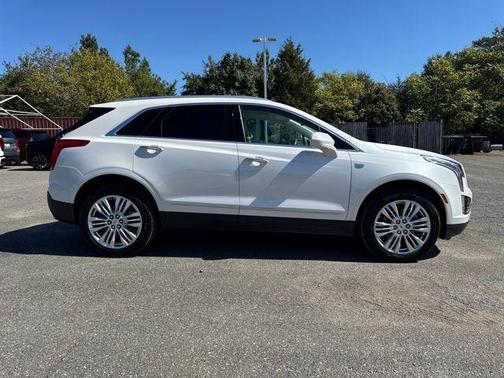 2017 Cadillac XT5 Premium Luxury