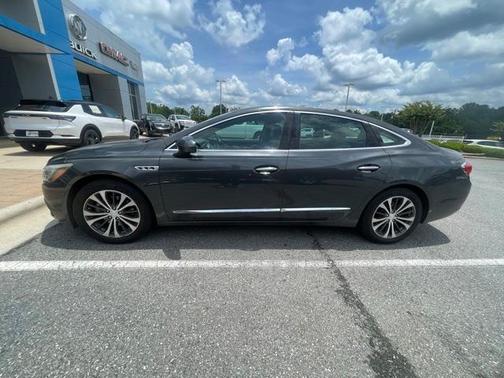 2017 Buick LaCrosse Essence