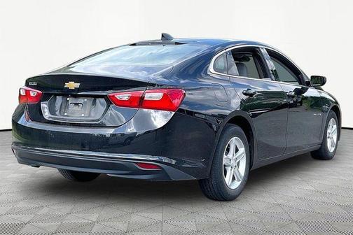 Black Metallic 2023 Chevrolet Malibu 1LS
