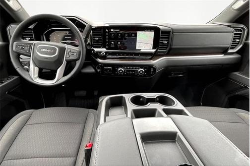 2025 GMC Sierra 2500 SLE