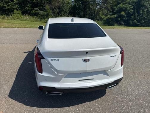 2024 Cadillac CT4 Premium Luxury