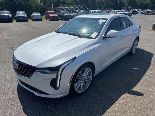 2024 Cadillac CT4 Premium Luxury