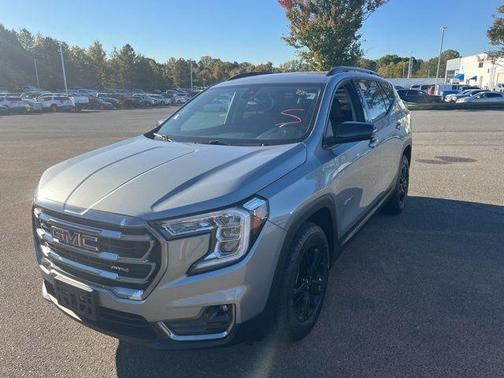 2023 GMC Terrain AT4