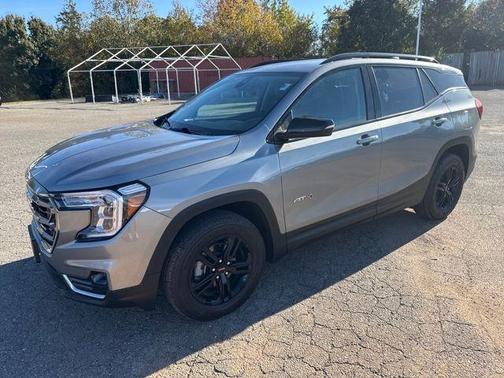 2023 GMC Terrain AT4