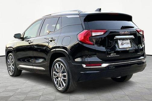 2022 GMC Terrain Denali