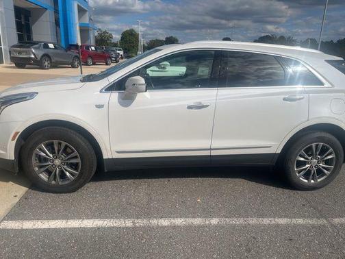 2021 Cadillac XT5 Premium Luxury