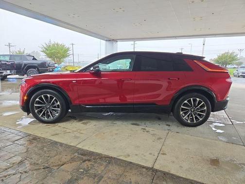 2026 Cadillac LYRIQ Premium Sport